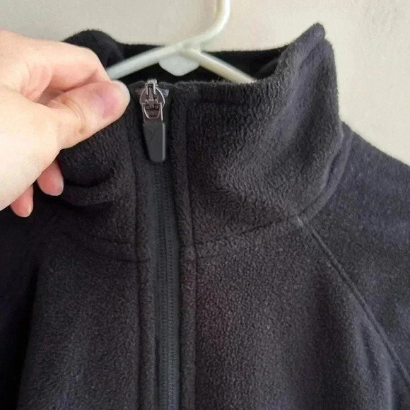 Old Navy Go-Warm Micro Performance Fleece 1/4-Zip Sweatshirt, Black Jack, M - Picture 6 of 16
